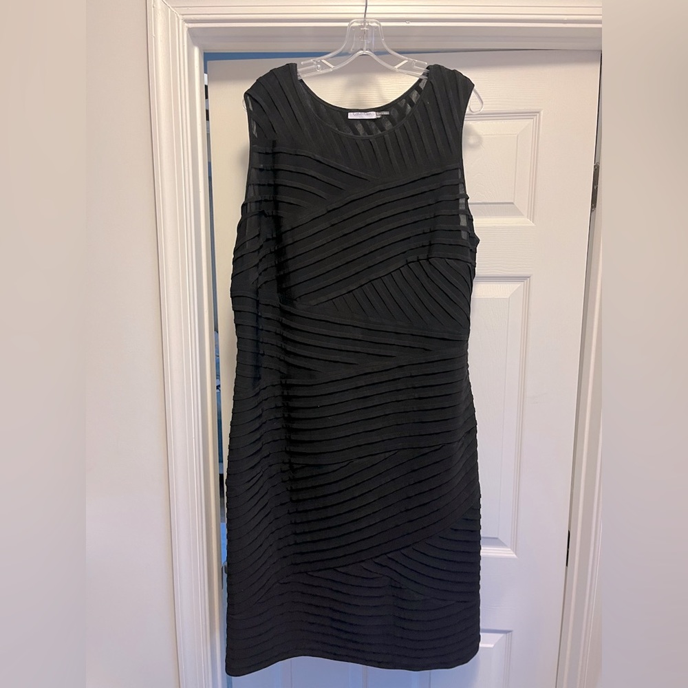22W Calvin Klein Black Dress